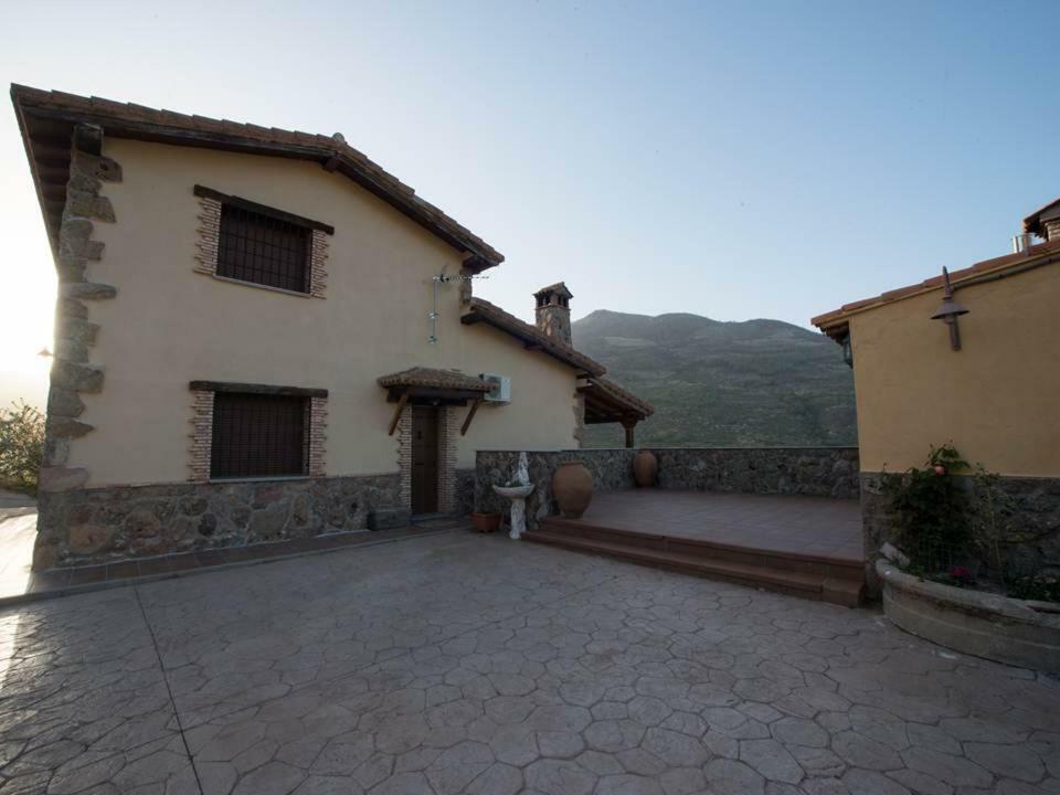 Casa Rural Apartamento Las Malpicas นาวากอนเซโค ภายนอก รูปภาพ