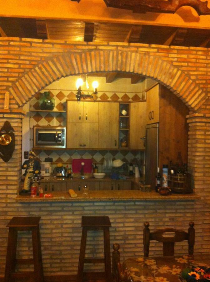 Casa Rural Apartamento Las Malpicas นาวากอนเซโค ภายนอก รูปภาพ