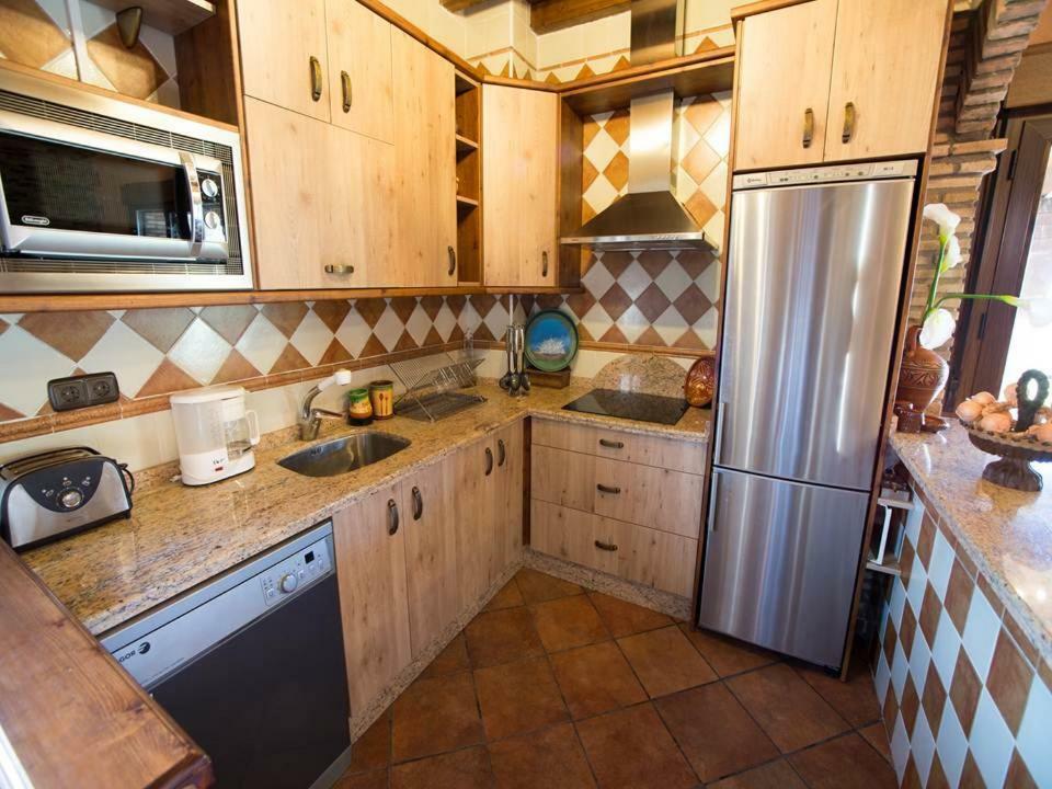 Casa Rural Apartamento Las Malpicas นาวากอนเซโค ภายนอก รูปภาพ